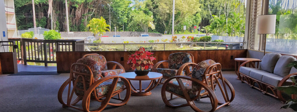 SCP Hotel Hilo Open air porch