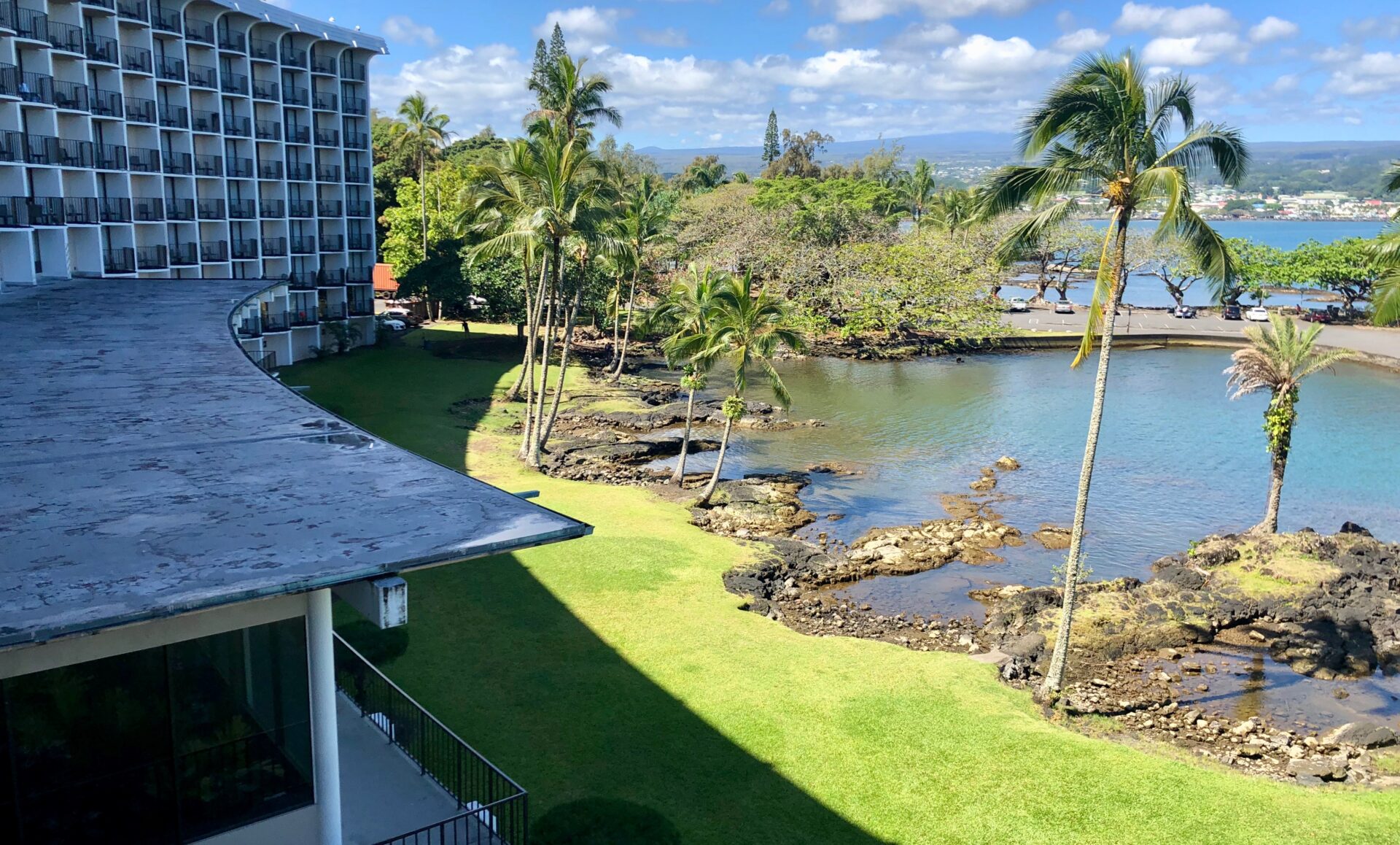 Hilo Hawaiian Hotel view of water and nature
