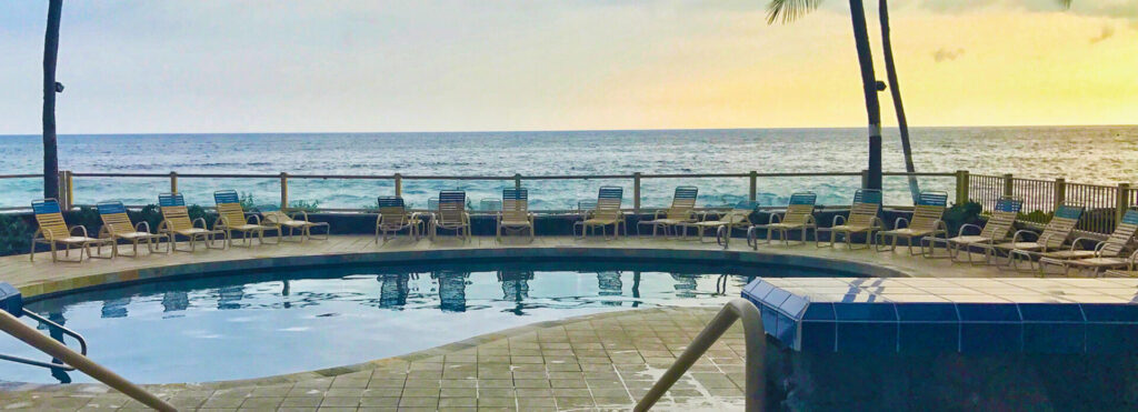 Kona Reef pool