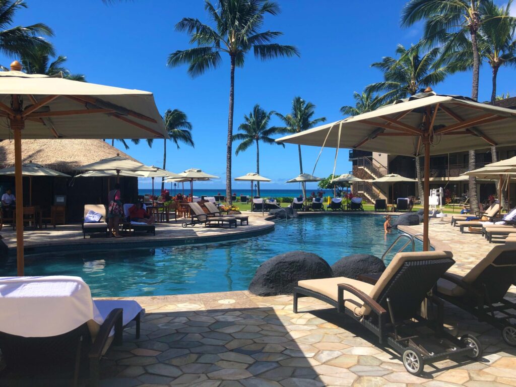 Ko‘a Kea Hotel & Resort pool