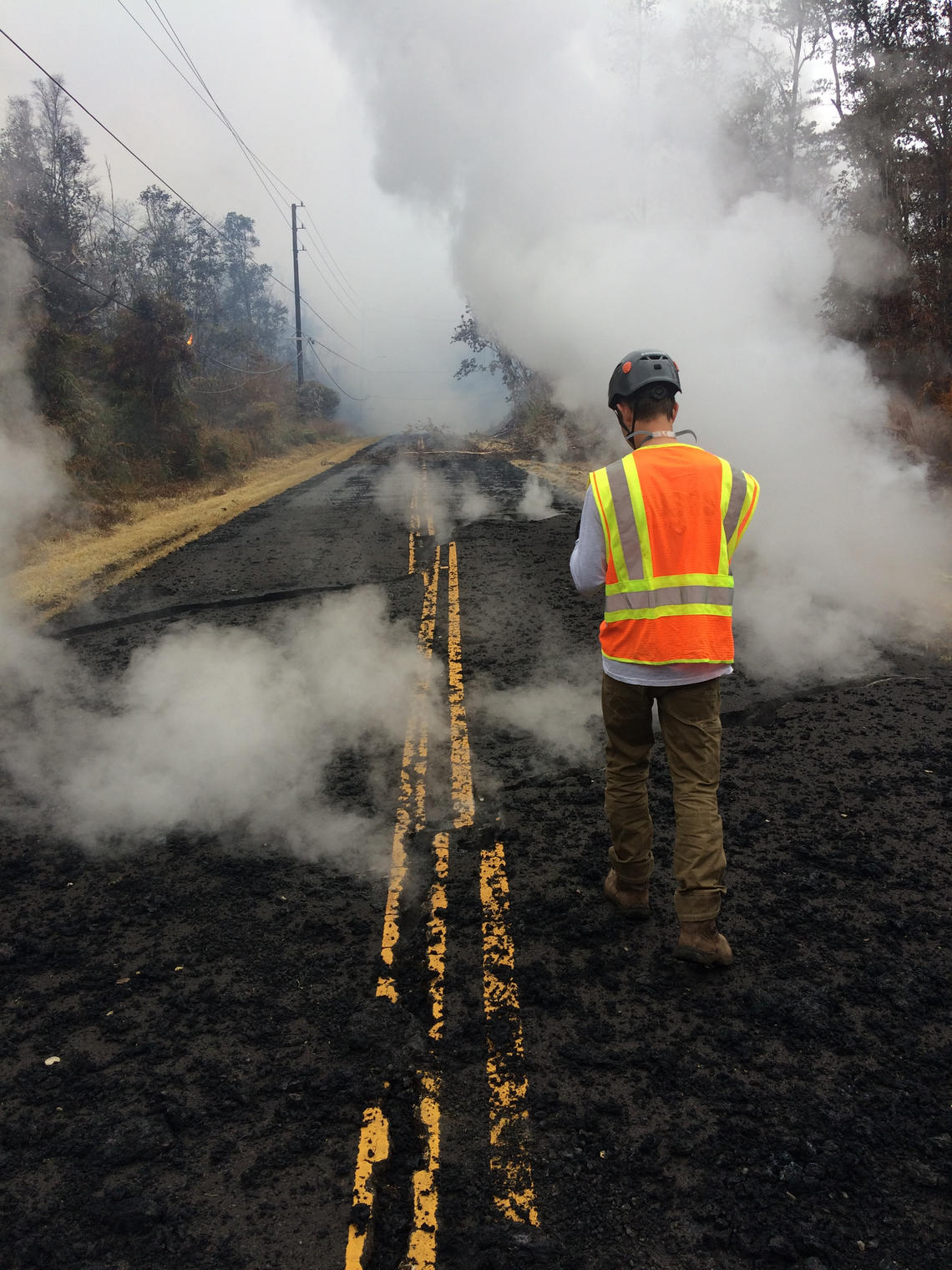 Toxic gases causing smoke coming below the Hawaiian roads