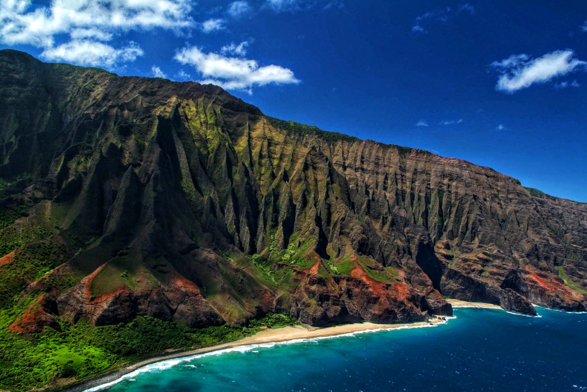 THE NORTH SHORE OF KAUA‘I Revealed Travel Guides