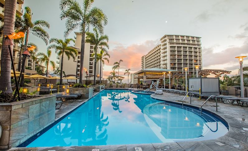 Embassy Suites Waikiki Beach Walk