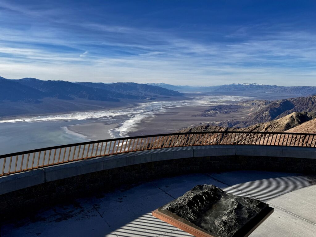 Overlook for seeing the super bloom