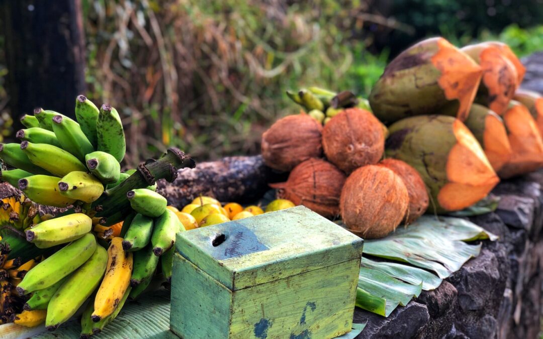 The Best Things to Buy at a Hawaii Farmers Market
