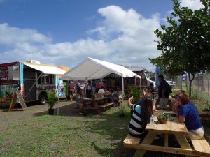 Maui Kahului food truck oasis common area